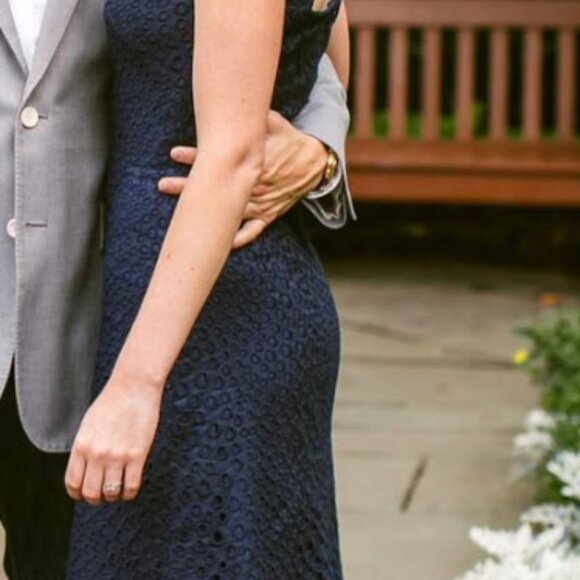 Issa navy eyelet A-line sundress with back cutout - size 4 - Picture 5 of 5